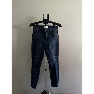 Gap Jeans size 30 True Skinny